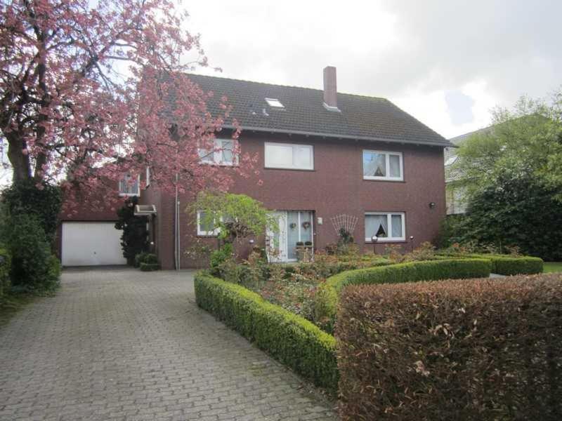 Antonia, 15110 Appartement Leer